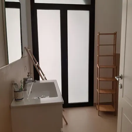 A 20 Passi Dal Mare * جيارديني ناكسوس